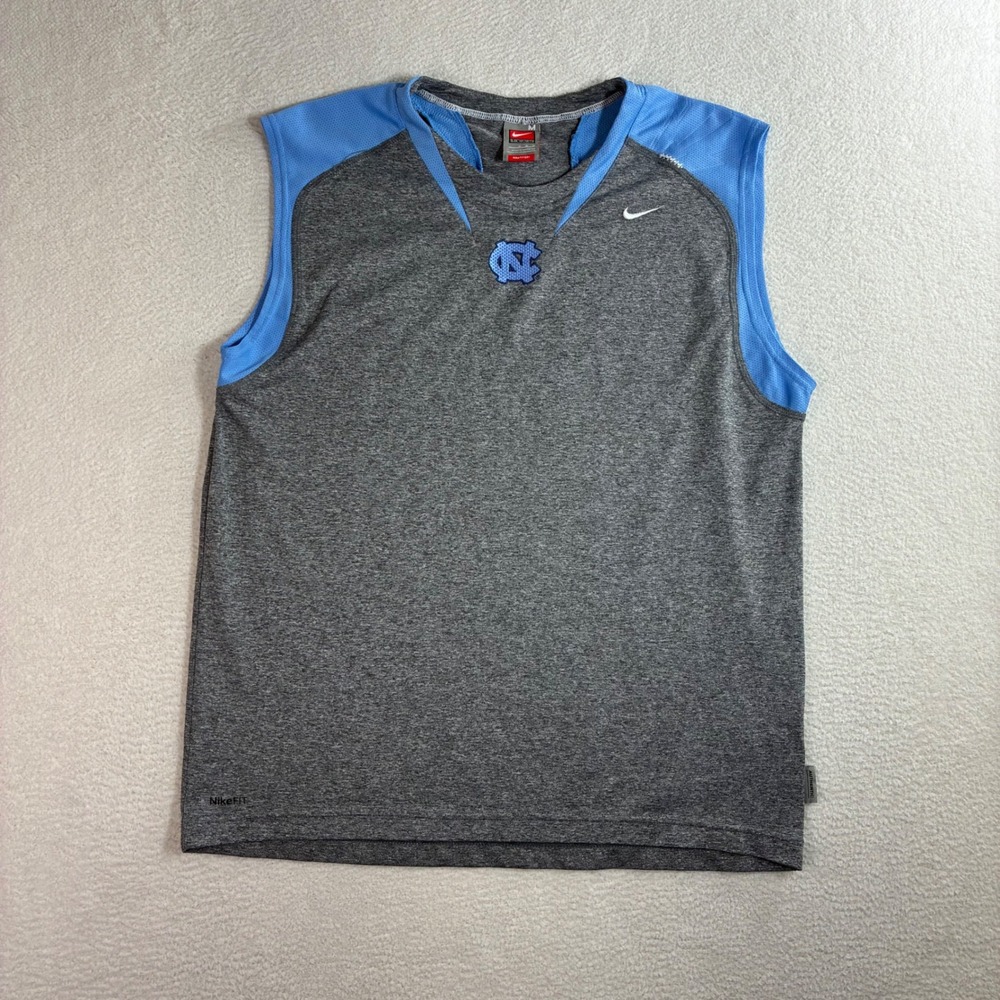 Y2K Nike North Carolina Tar Heels Sleeveless Workout Shirt‎ Men M Gray Football